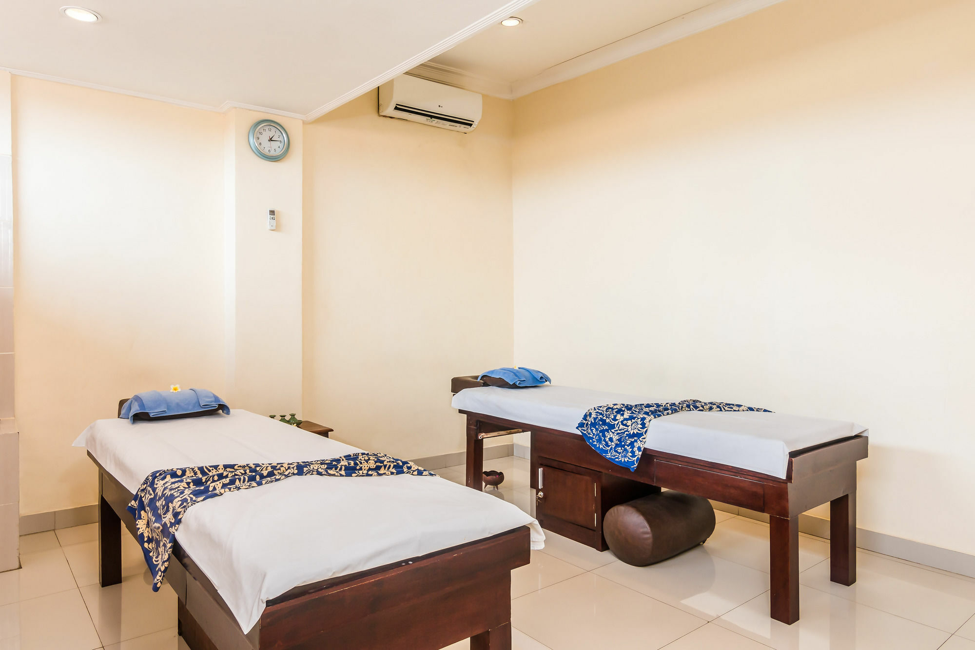 Zen Rooms Legian Melasti Кута Екстериор снимка