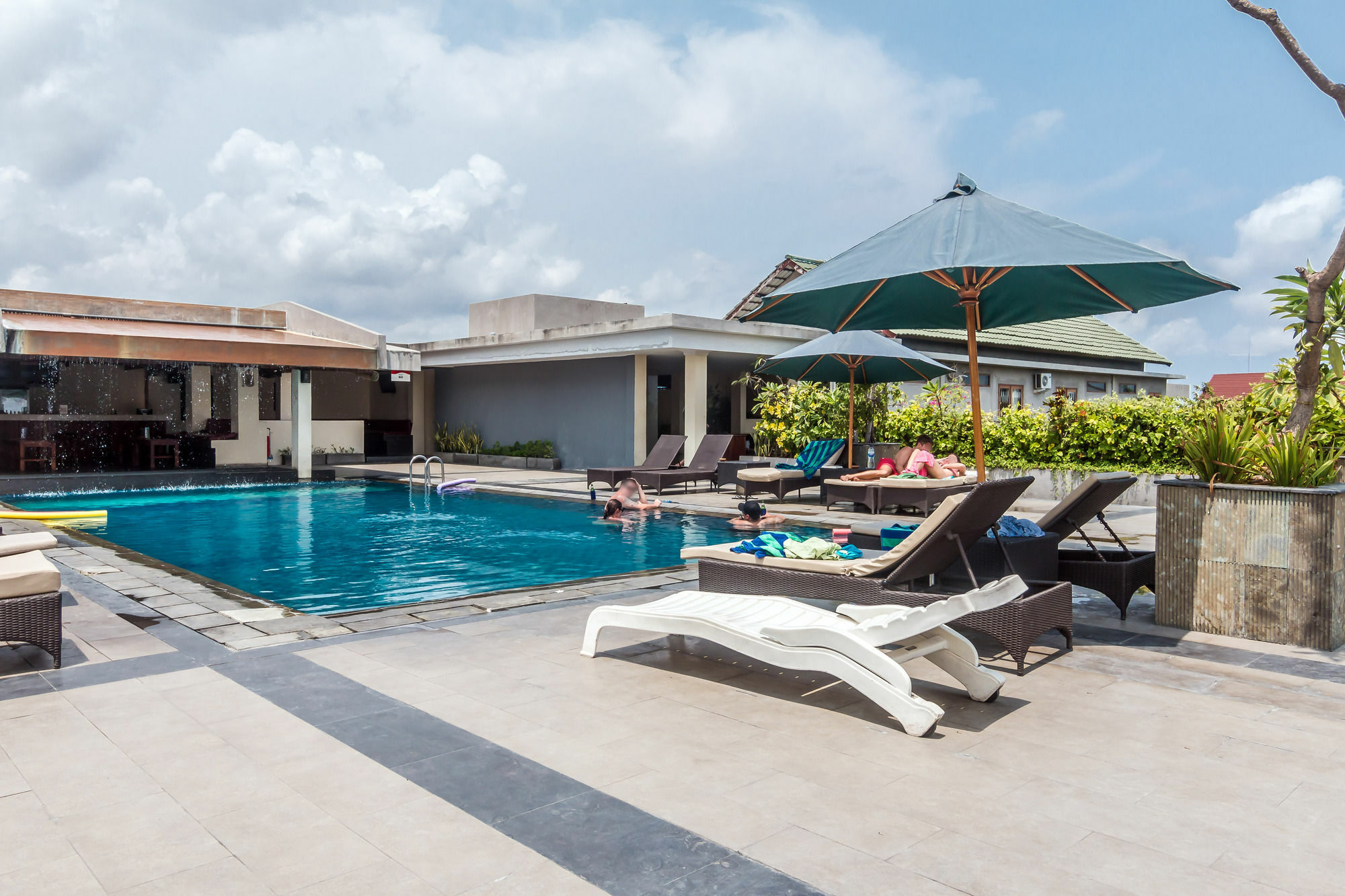 Zen Rooms Legian Melasti Кута Екстериор снимка